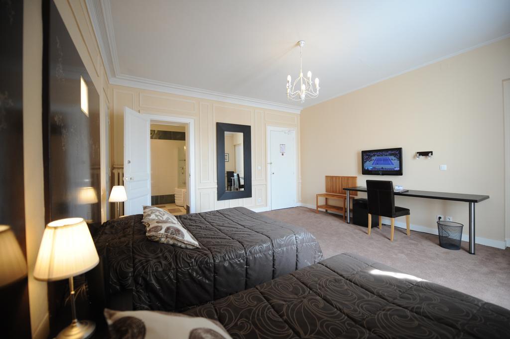 Hotel Continental Pau Centre Room photo